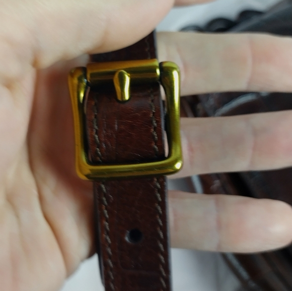 Fossil Brown Leather Turn Lock Croc Embossed Crossbody Bag w/ Key - Picture 4 of 16